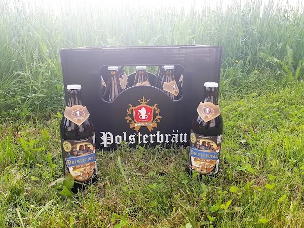 Polsterbräu Bierkasten und zwei Flaschen